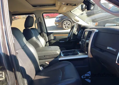 2017 Ram 1500 Laramie 4X4 5'7 Box from USA, damaged, VIN 1C6RR7NT6HS800740